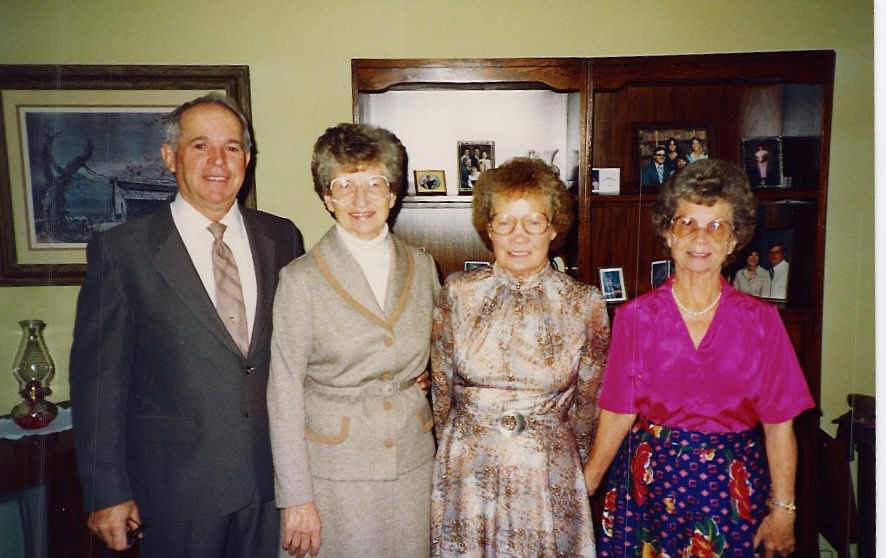 George ,Bonnie, Elena,Doris 