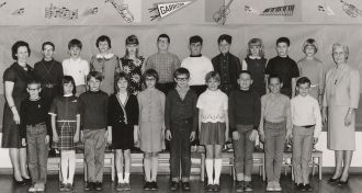 Garrison School class 1967-68, gr4/5, named