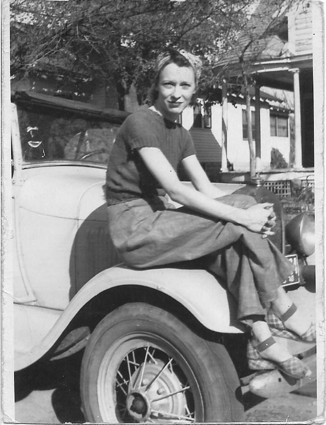 MauRie McKnight née Hileman