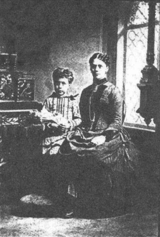 Henrietta Lauer with her Mother