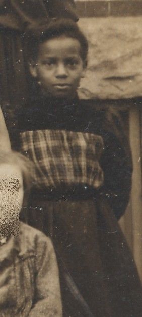 Mary Rhinehart, school girl