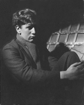 Peter Ustinov, young