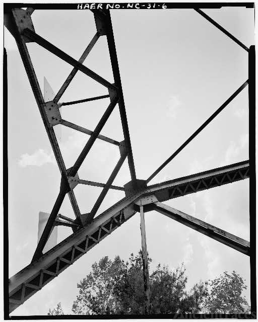 6. DETAIL VIEW OF TRUSS - Huffman Bridge, Spanning...