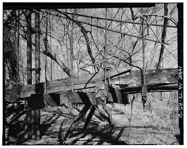 6. VIEW OF CHOCTAW CREEK BRIDGE, DECK CONNECTIONS,...