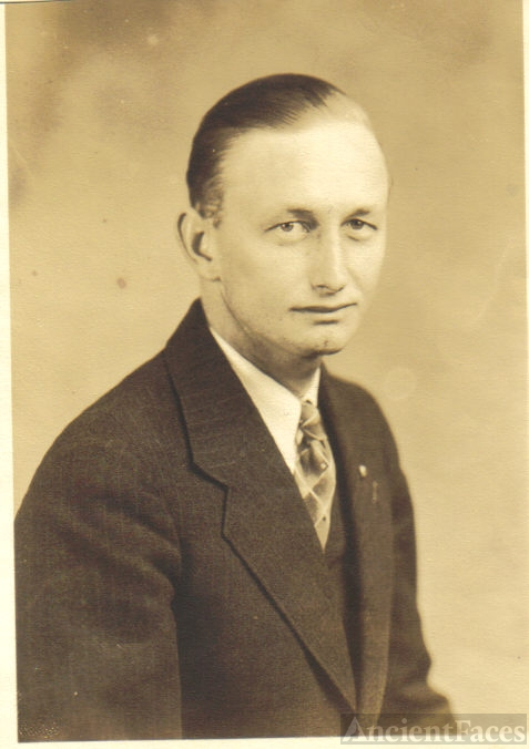 Ervin Gustave Stecks, Arkansas 1946