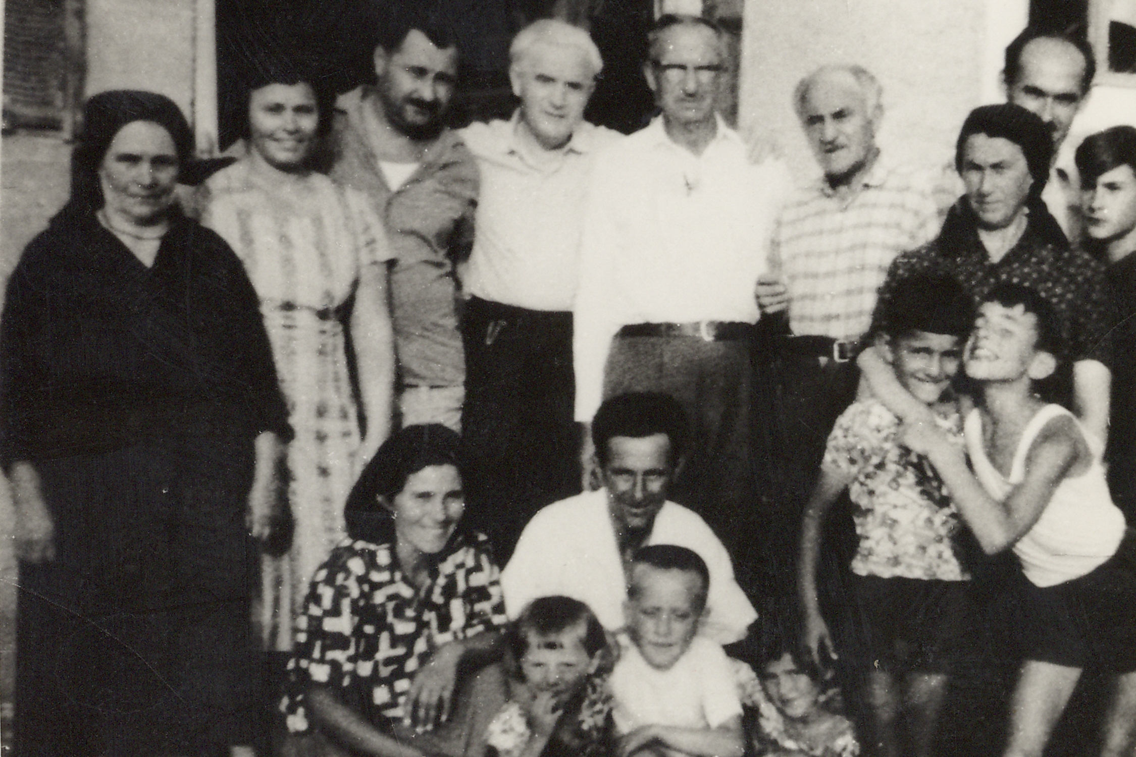 Mileta Kalember with Drakulic family