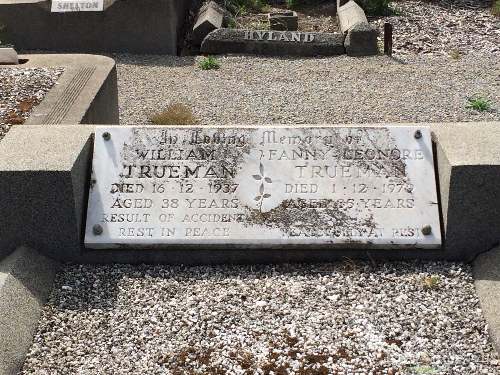 William Trueman and Fanny Lenora Humphrey gravesite