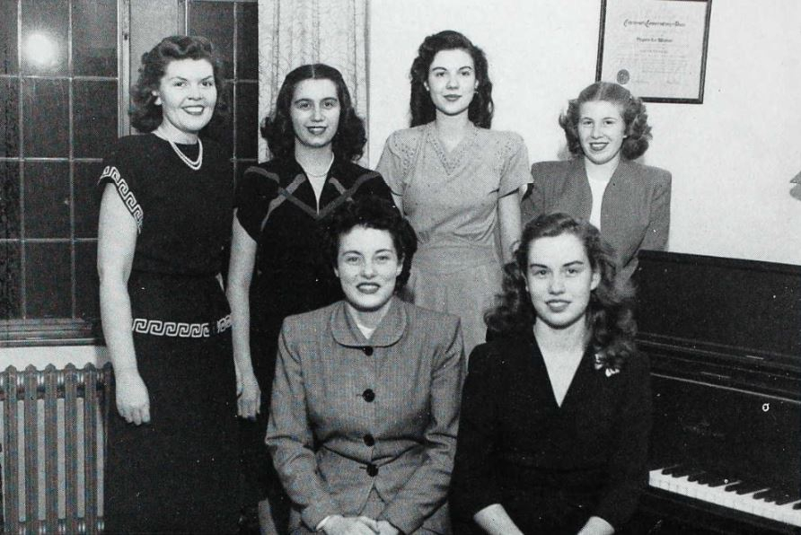 Delta Phi Delta - 1947 Lindenwood College for Women