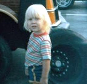 CARL MICHAEL HOOSACK II