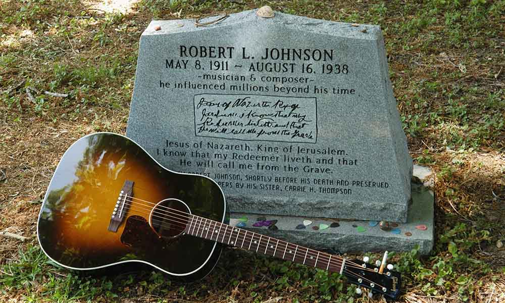 Robert's grave.