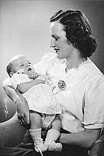 Birth of Jan Cornelise Van Tassell