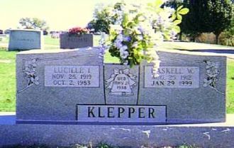 Haskell  and Lucille WHITFIELD Klepper Gravesite