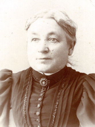 A photo of Irene (Hess) Dunckel