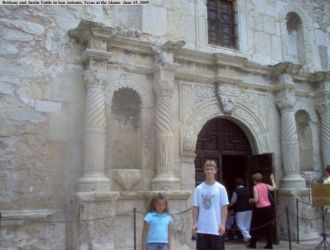 Brittany and Justin Tuttle at the Alamo