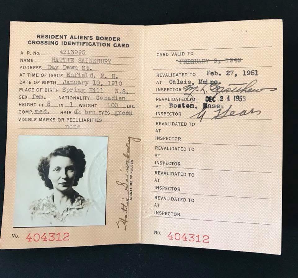 Hattie Sainsbury Border Card
