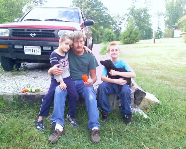 Billy Edward Barnes with grandsons