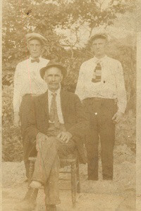Albert Carr, Alex Moody, Dewey Eagle