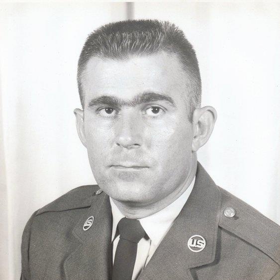Glen R Dewitt, service
