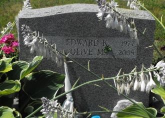 Olive M Reilly gravesite