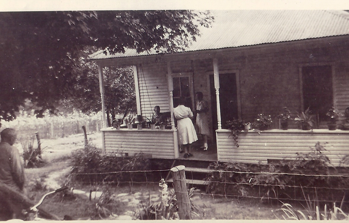 Gillenwater Home, 1942