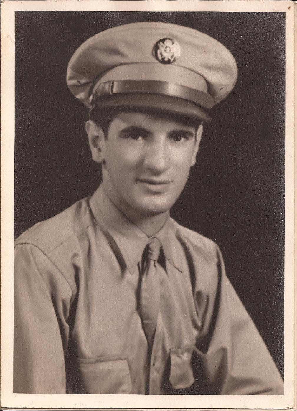 Robert R Ledoux