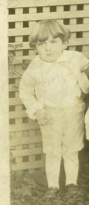 William "Billy" Dyer from pic of him w/ Lucille