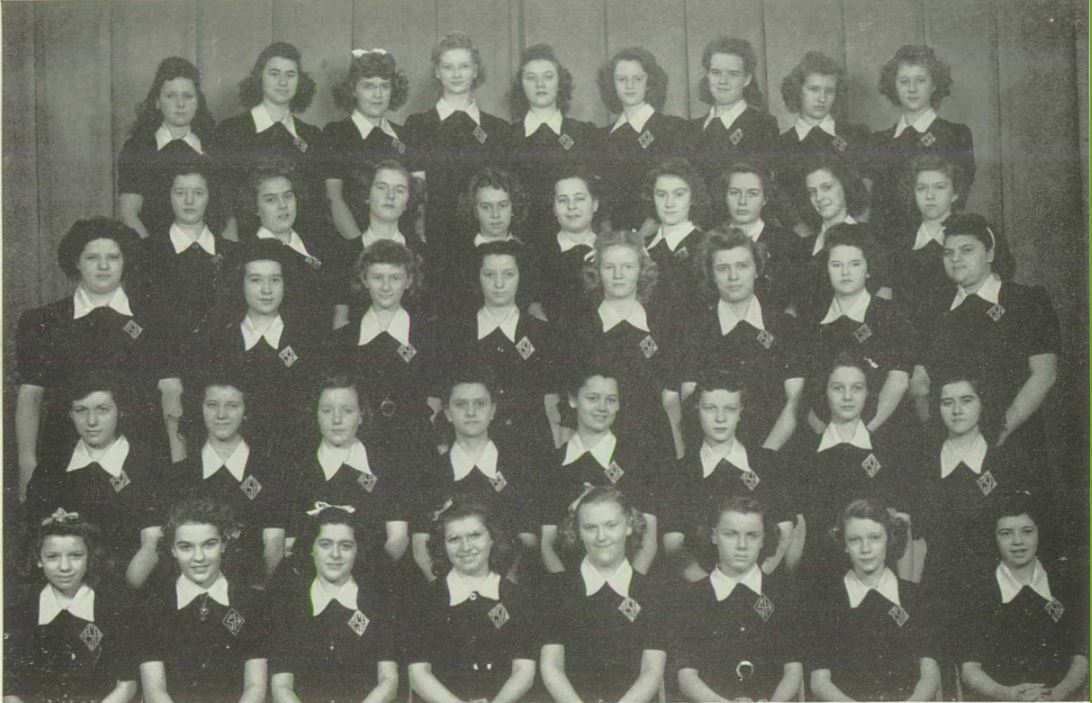 1944 St. Stephen High School Homeroom 104