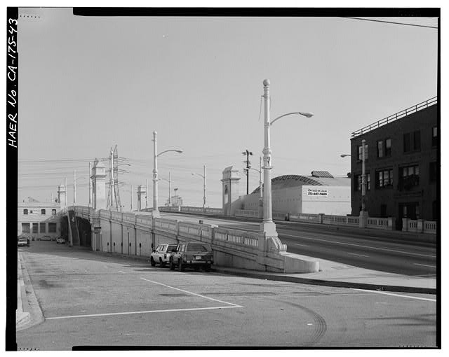 43. WEST END DETAIL VIEW, FACING SOUTHEAST. - First...