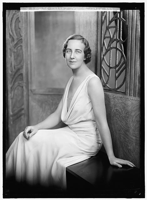 SMITH, MAURICE, MRS. PORTRAIT
