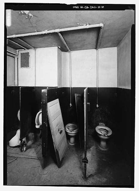 Interior view of second floor toilet room - Fort...