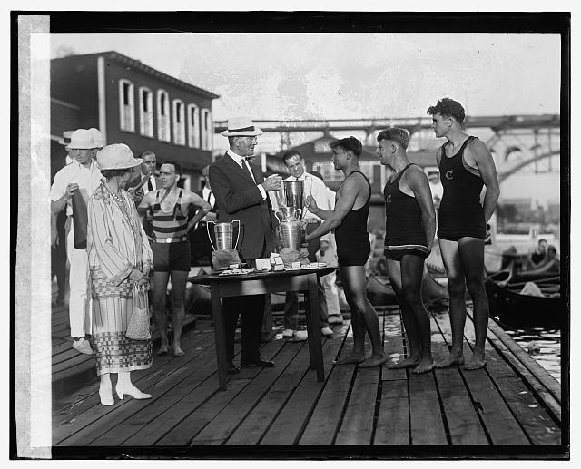 Wilbur presenting Presidents Cup, 8/22/25