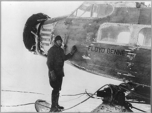 Elbert J. Thawley, engineer of the "Eleanor Bolling,"...