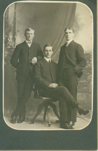 3 Men
