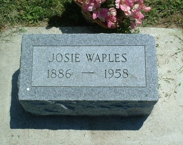 Josie Waples