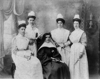 Providence Hospital Nurses Class 1907