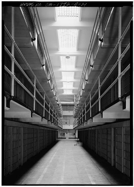 21. VIEW LOOKING SOUTH BETWEEN CELL BLOCKS 'C' AND 'B',...