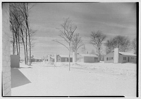 Syosset Gardens, Syosset, Long Island, New York. Harmon...