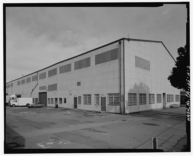 3. OBLIQUE VIEW OF WEST AND SOUTH FACES. - Oakland Army...