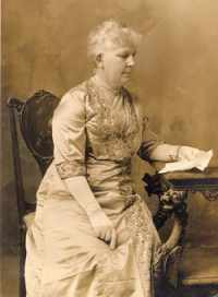 Norah  (Treloar) Rickard 
