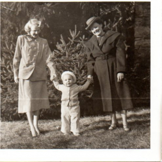 Mother, Me and her Mother (Weller)