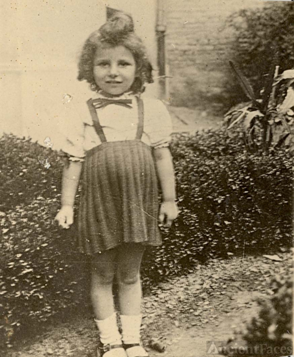 Zsuszi Freund