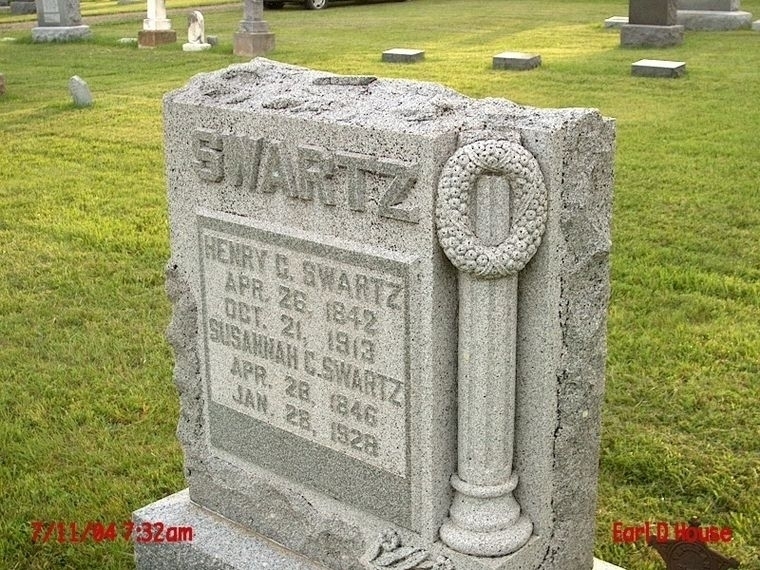 Henry C & Susannah Swartz grave