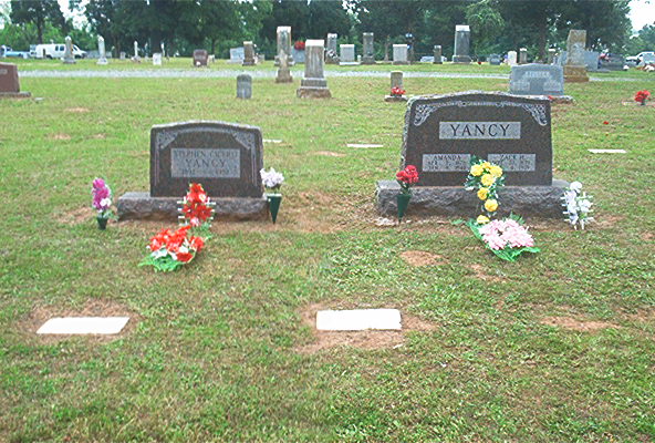 Zachariah, Amanda and Stephen Yancy's Graves 