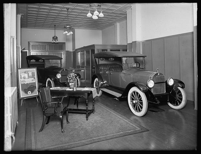 Scripps Booth interior