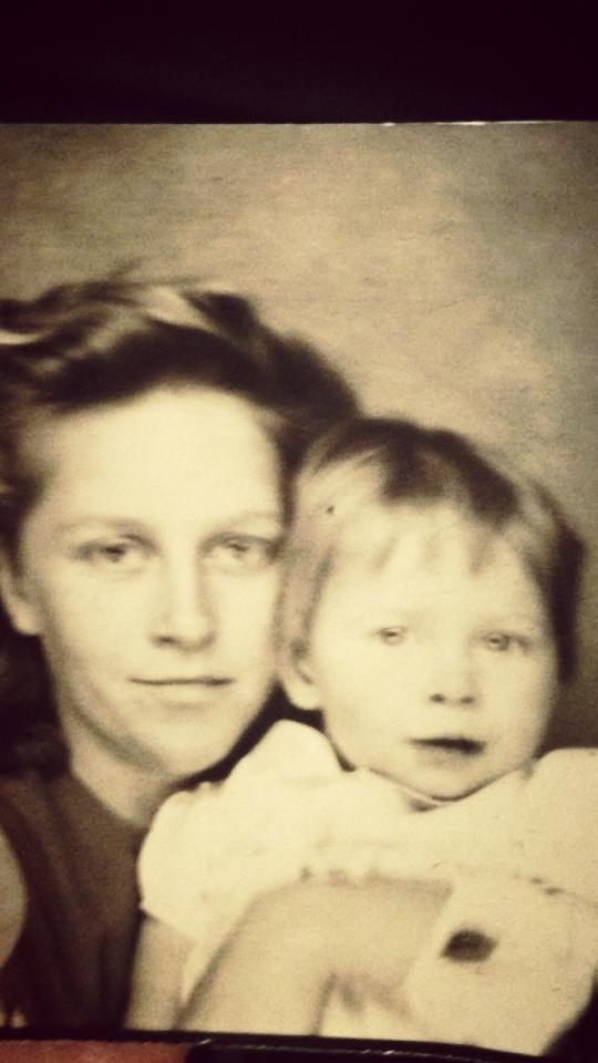 Irma Lee & Margaret Tinsley, 1944