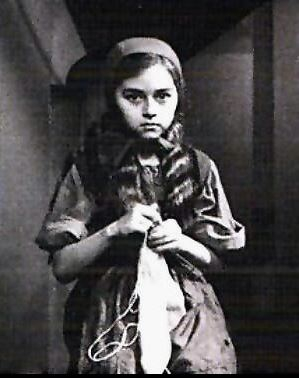 Child actress Sylviane Margollé 
