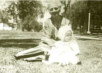 Elaine & Angeline (Chartrand) Kroetsch, Idaho 1925