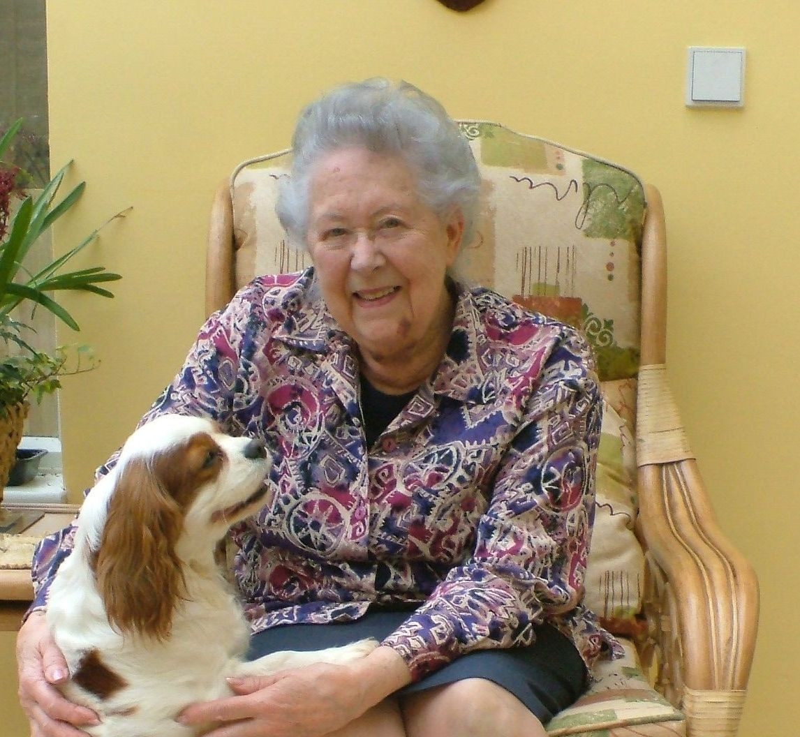 Ruth Staveley