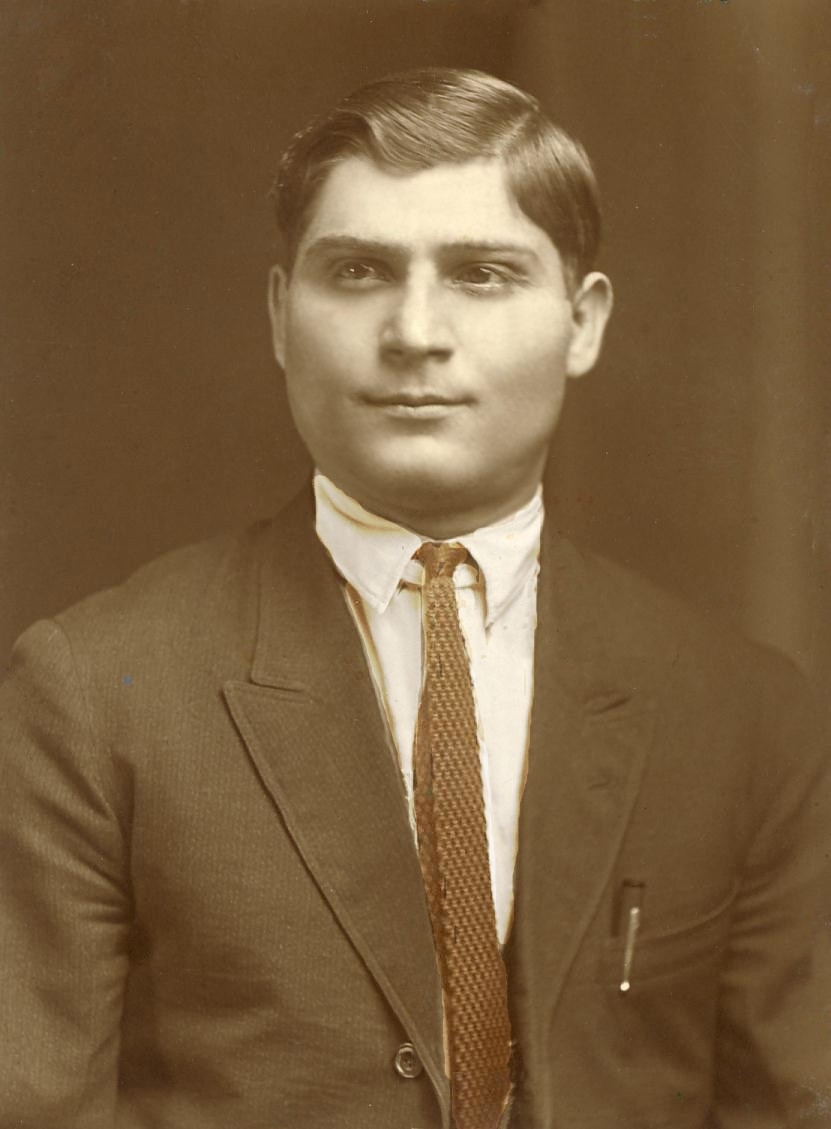 Harry Savos Meraklis, 1928