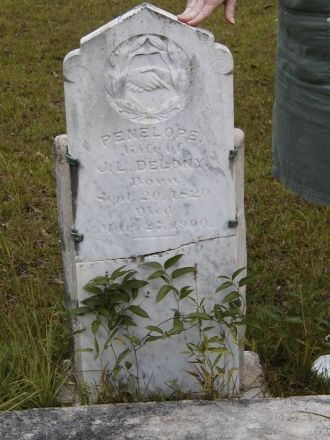 Penelope Parker DeLony's grave